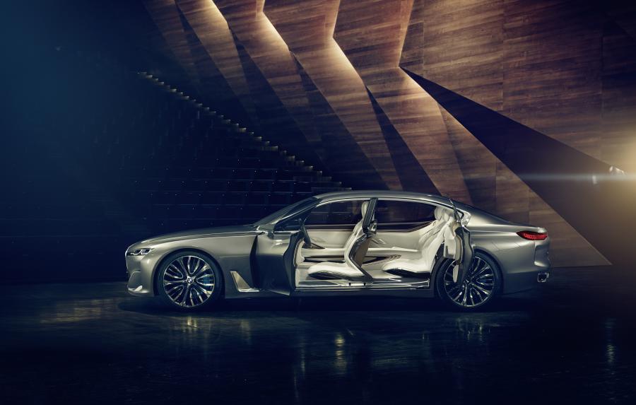  BMW Vision Future Luxury Concept 2014 года  (фото 15 из 57)